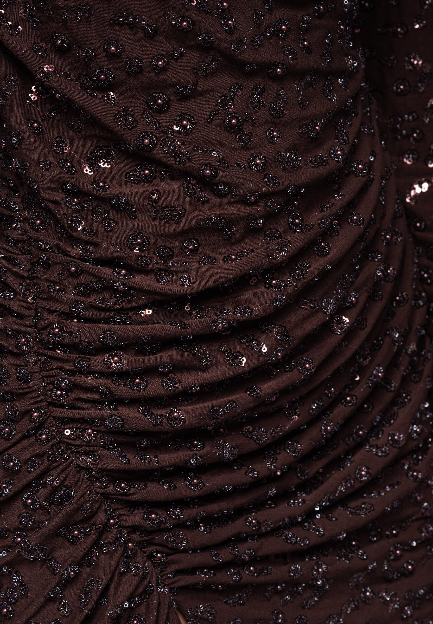 Braunes verziertes Midi-Abendkleid — 6