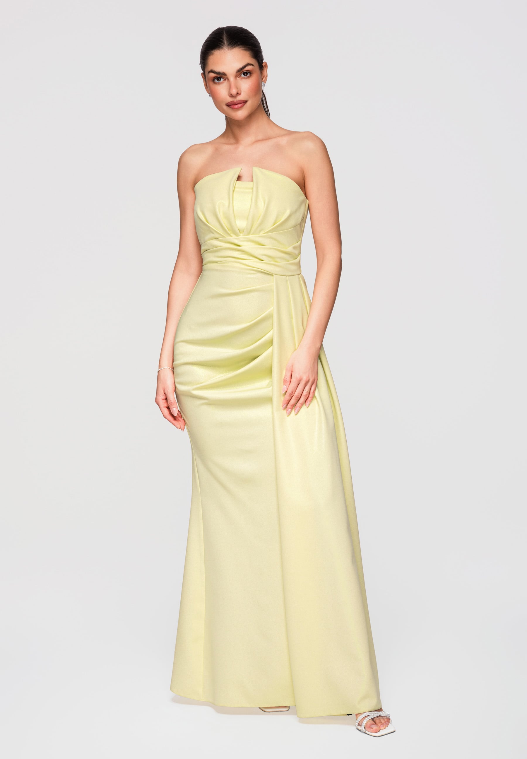 Gelbes glänzendes Maxi-Abendkleid — 5