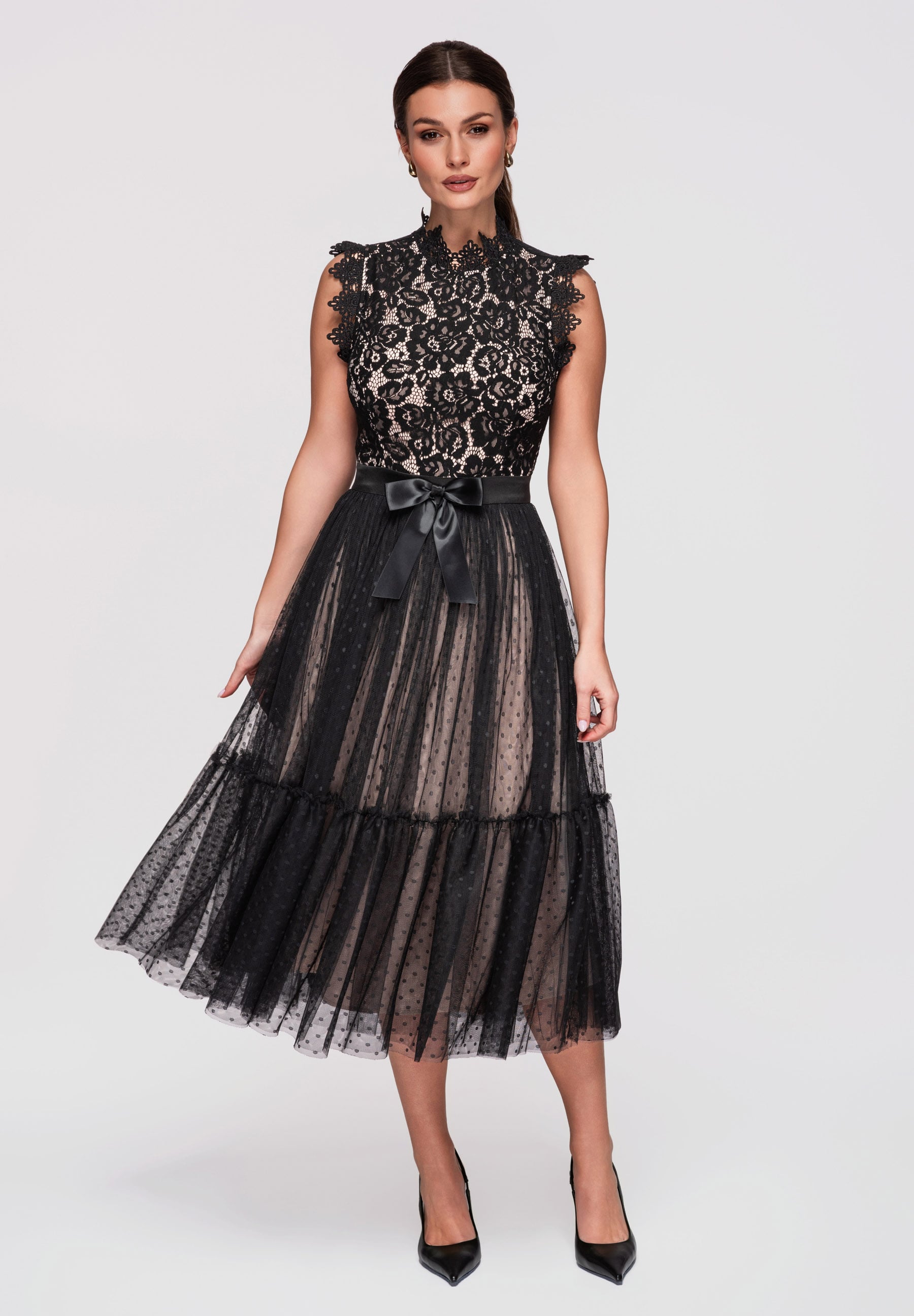 Schwarz-beiges Midi-Abendkleid aus Tüll mit Stehkragen — 2