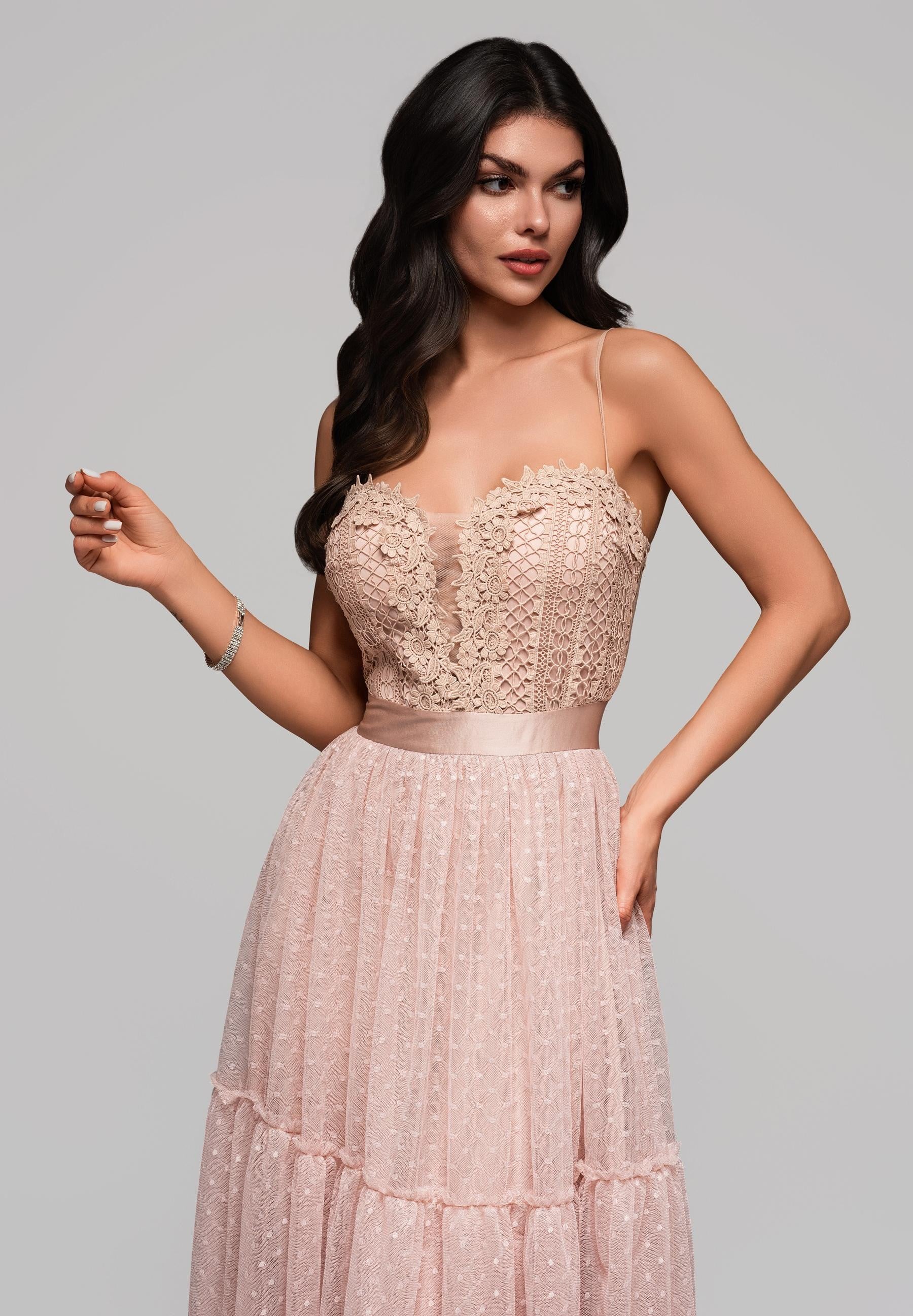 Evening dress beige — 4