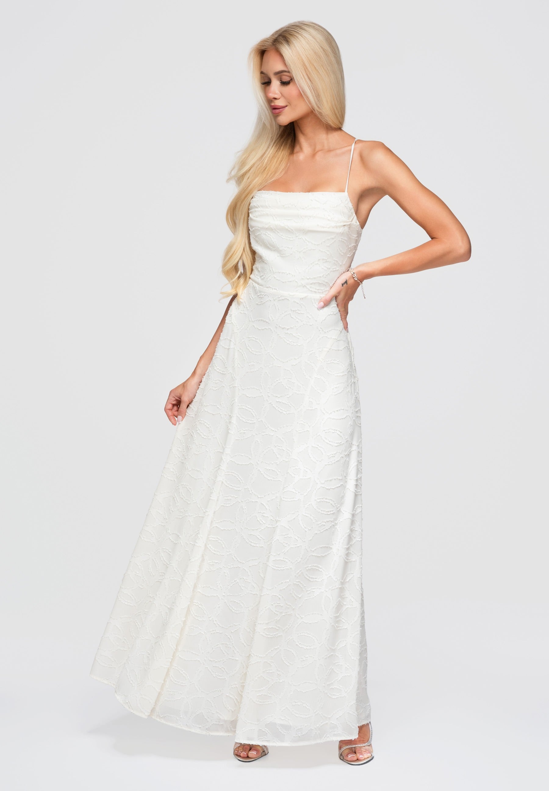 Evening dress ecru — 1