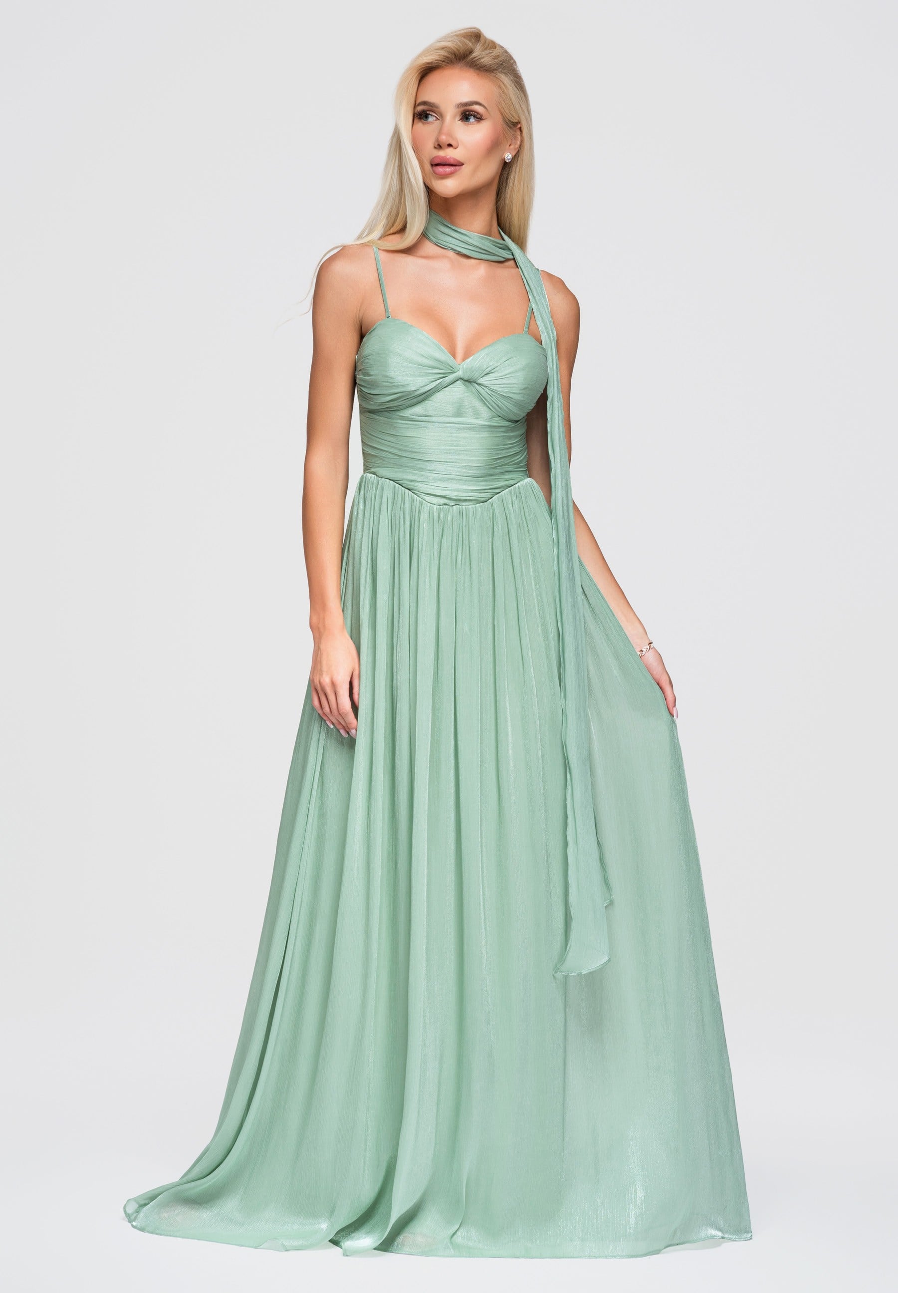Evening dress light green — 3