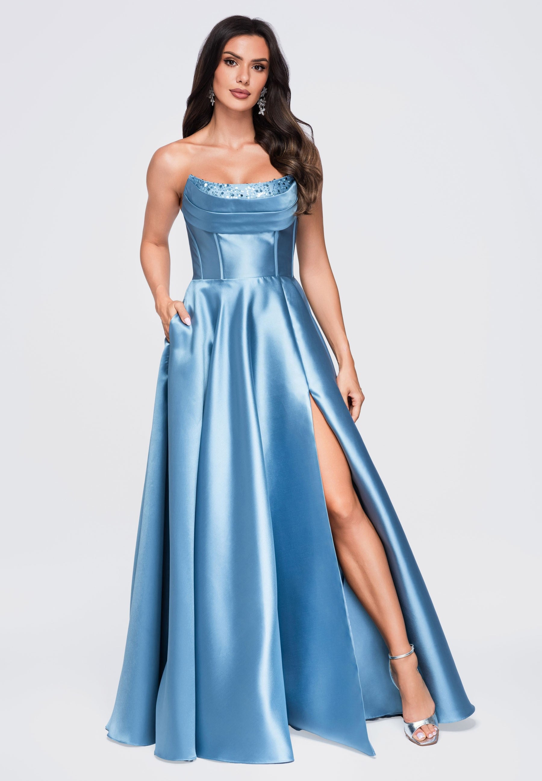 Evening dress blue — 3