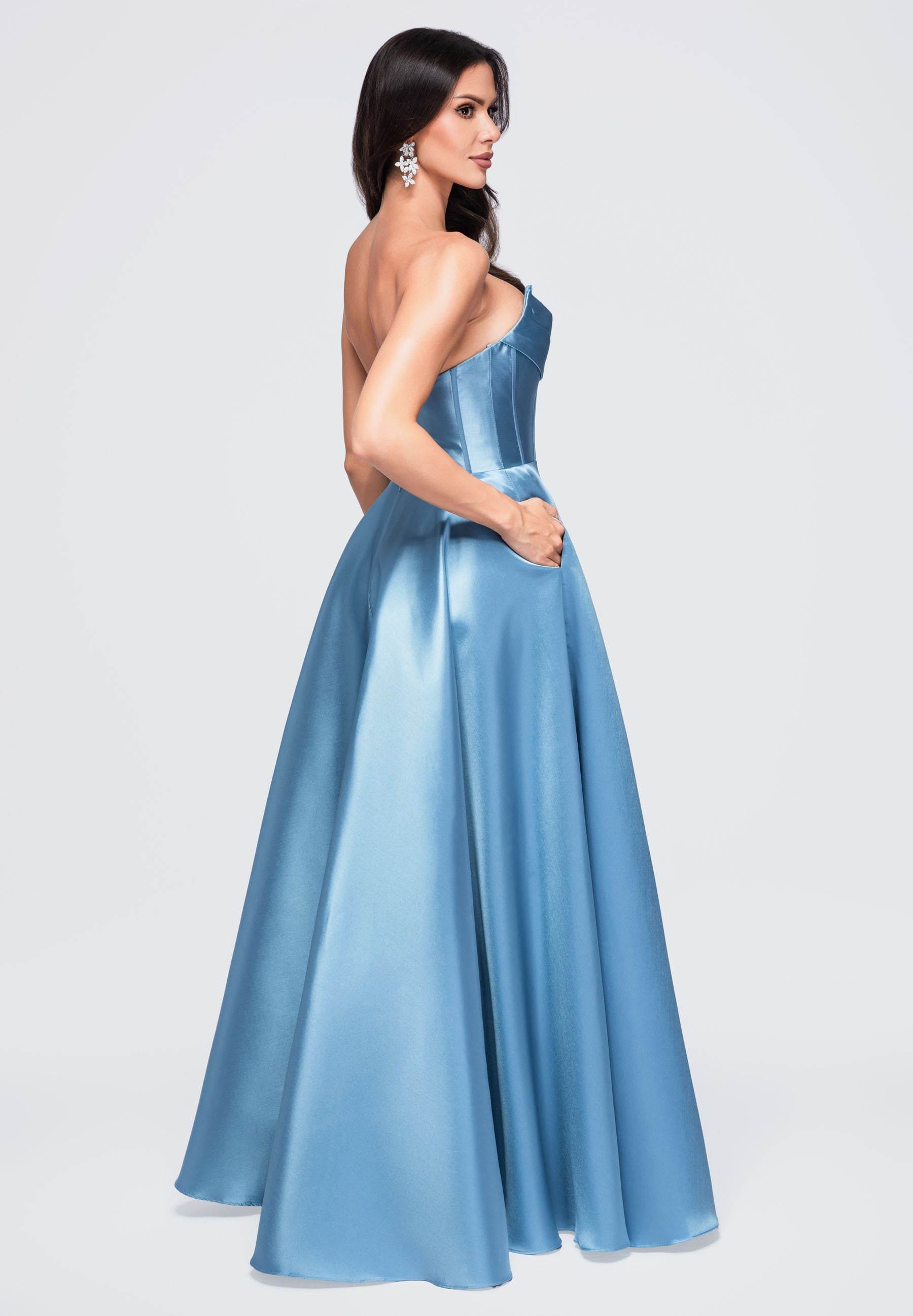 Evening dress blue — 4