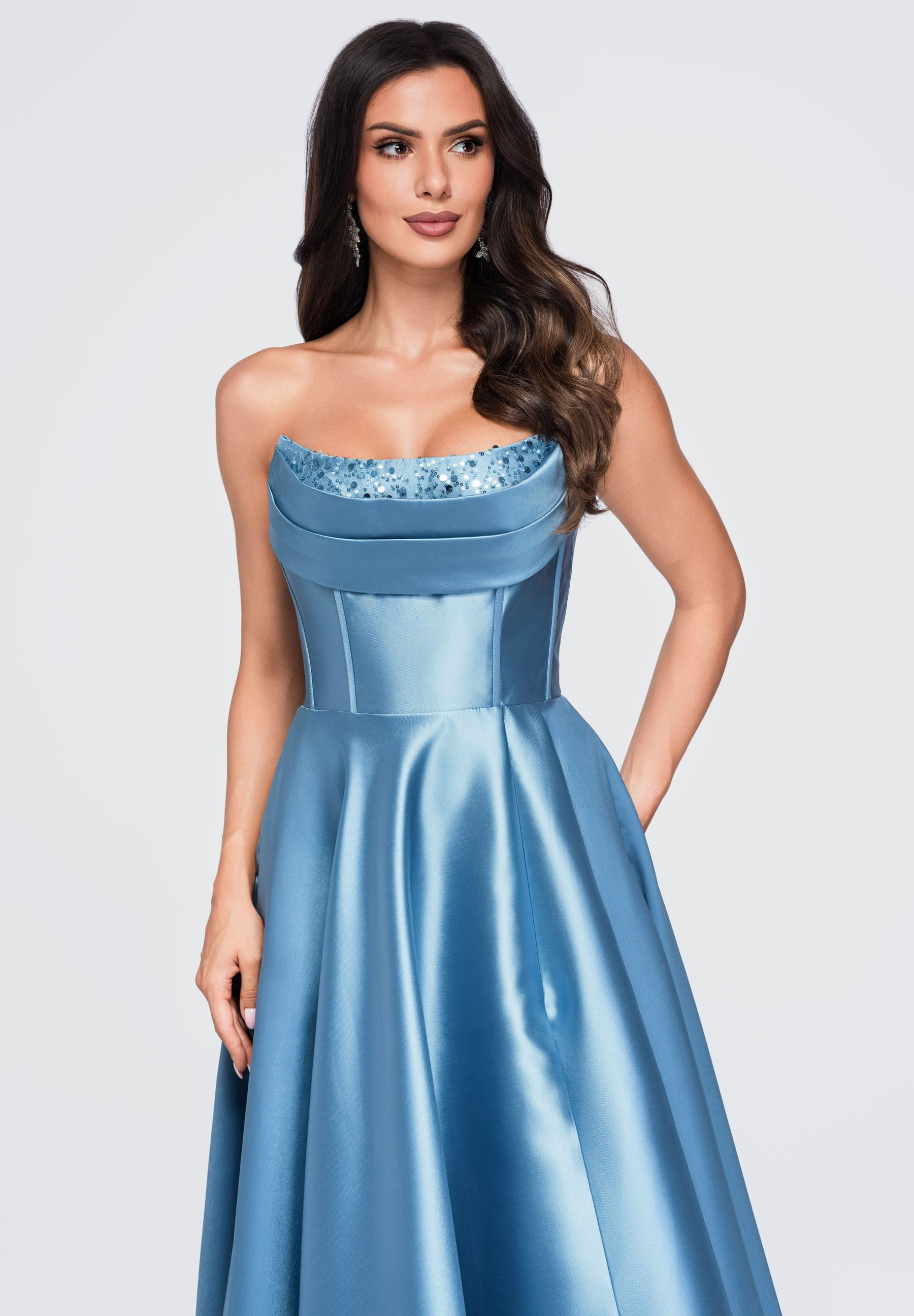 Evening dress blue — 6