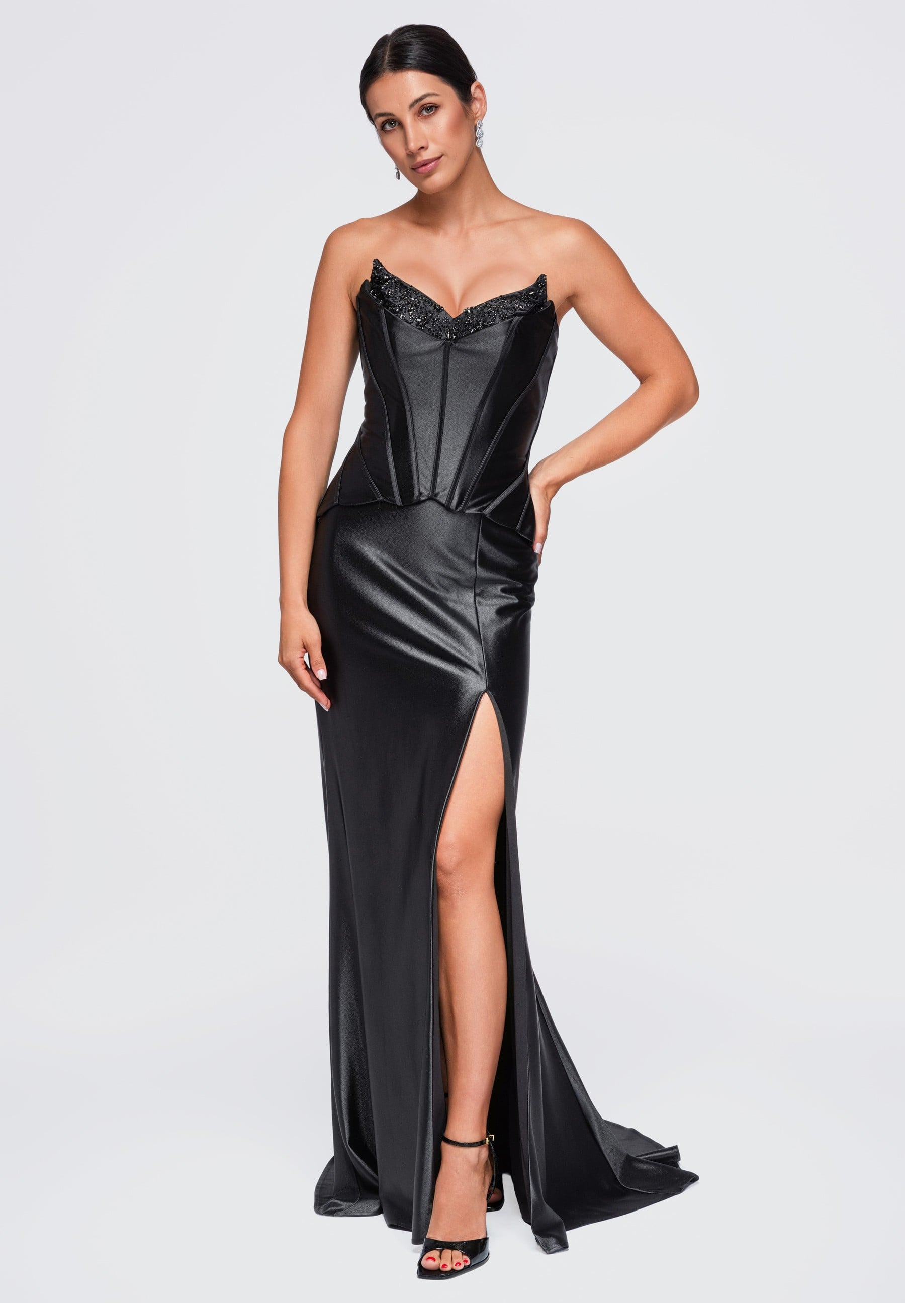 Abendkleid Schwarz — 1