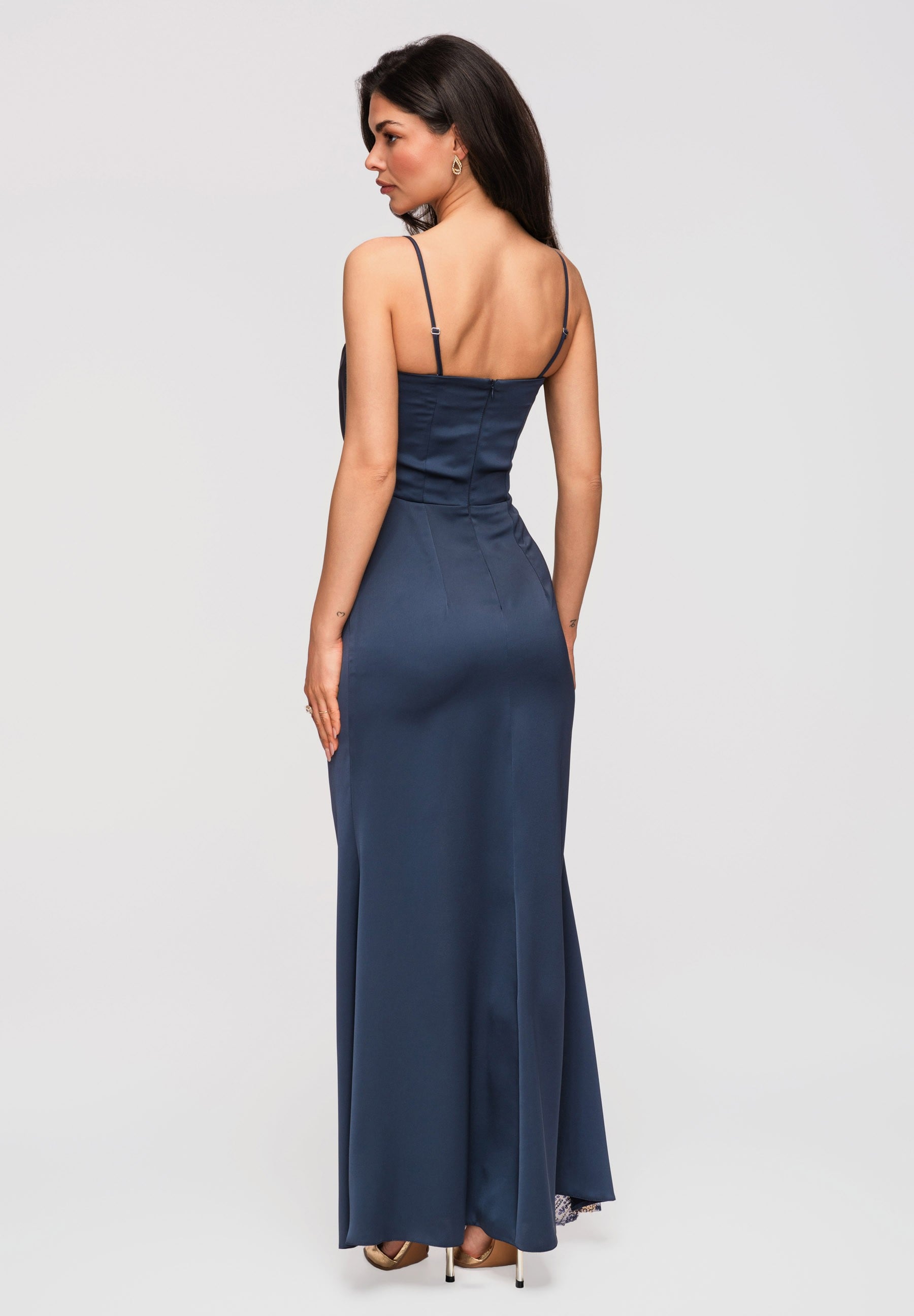 Marineblaues Maxi-Abendkleid mit geradem Ausschnitt — 5
