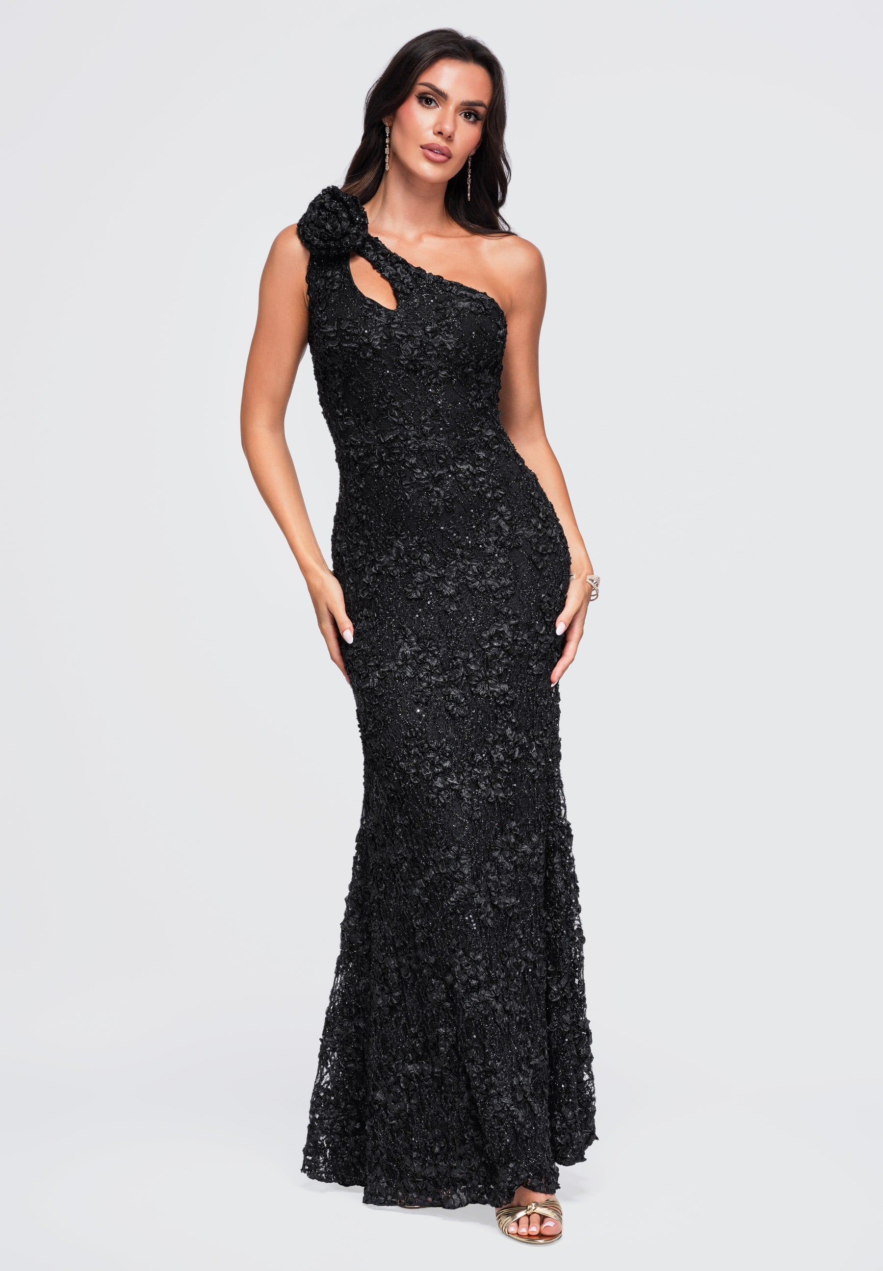 Schwarzes Maxi-Abendkleid aus Spitze — 3