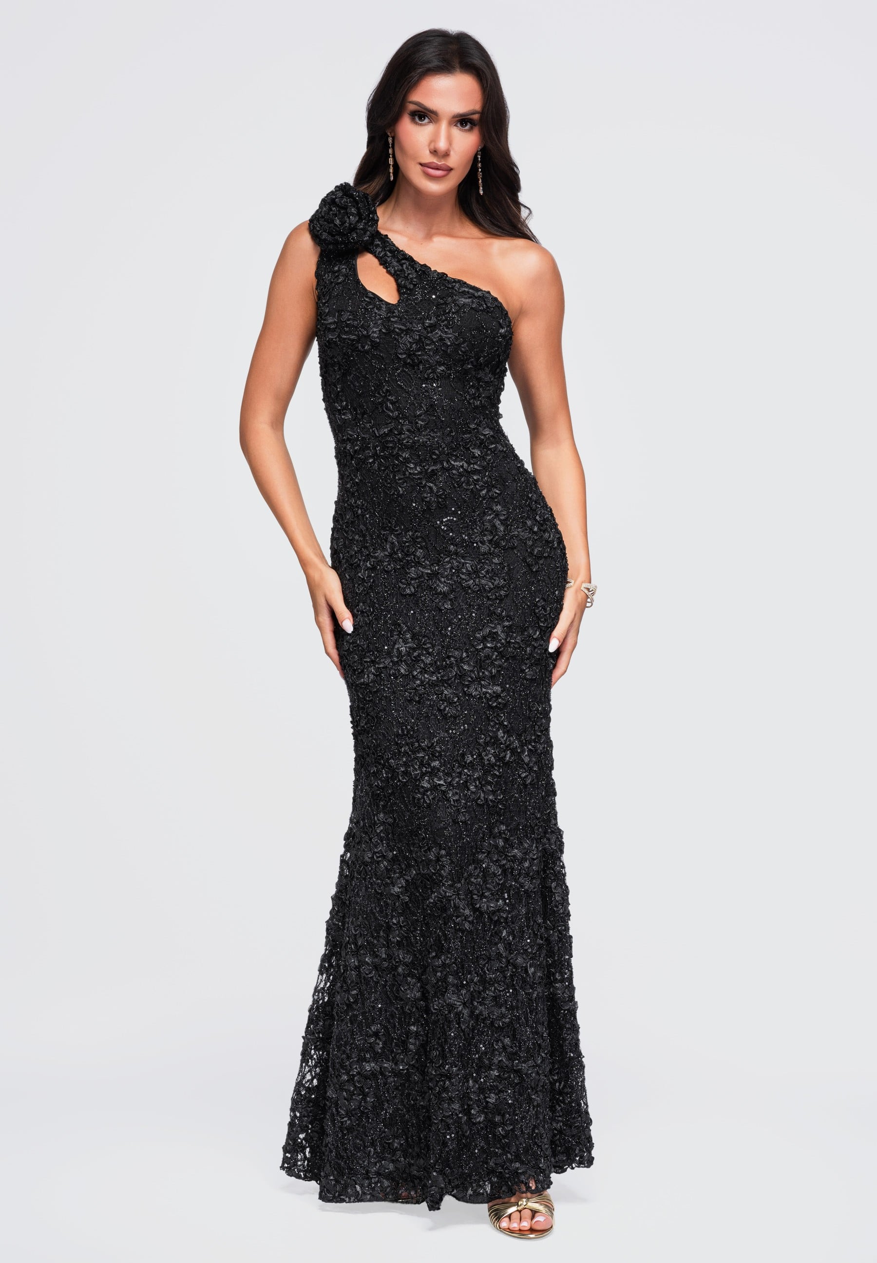 Schwarzes Maxi-Abendkleid aus Spitze — 7