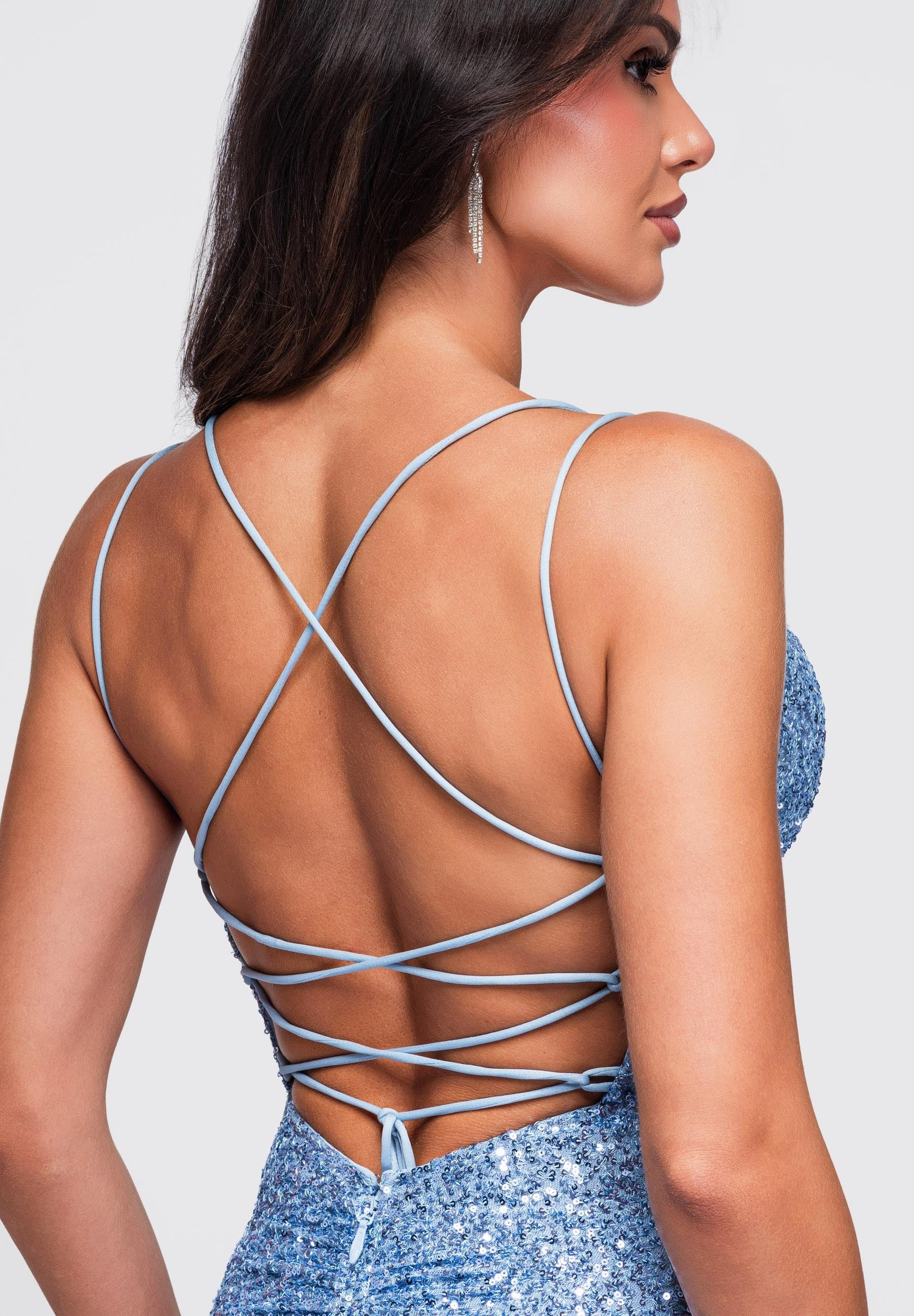 Blaues Maxi-Abendkleid mit Pailletten und Herzausschnitt — 6