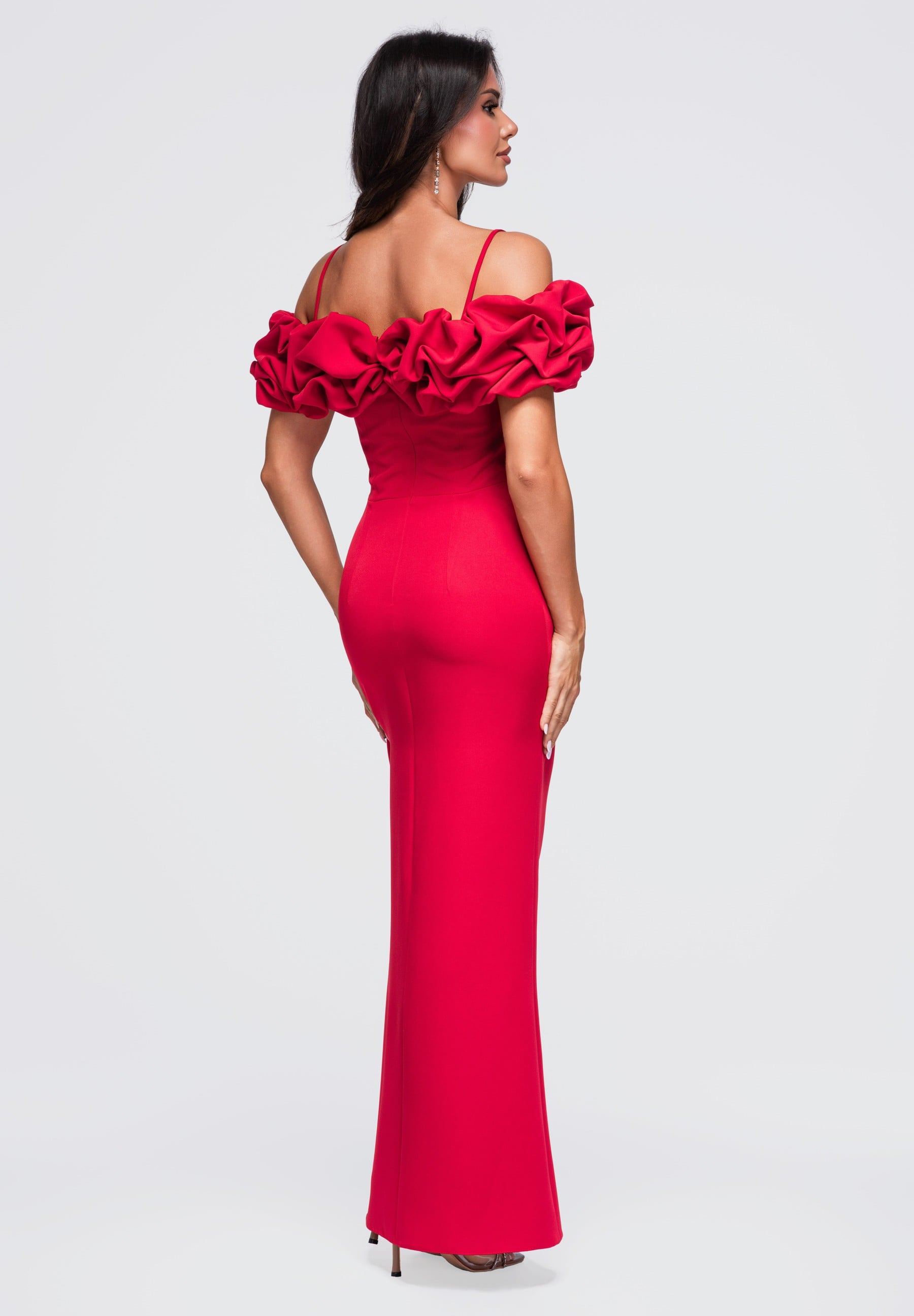 Rotes Maxi-Abendkleid mit Herzausschnitt — 5