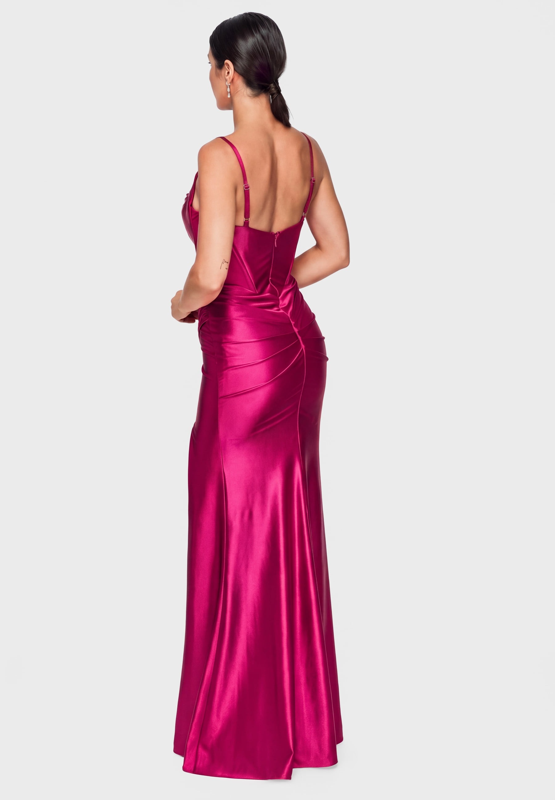 Burgundy shimmering maxi evening dress with a sweetheart neckline — 6