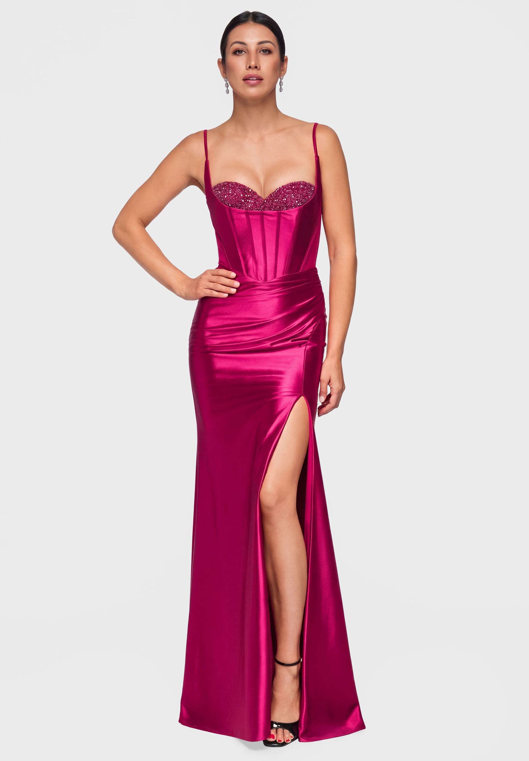 Burgundy shimmering maxi evening dress with a sweetheart neckline — 7